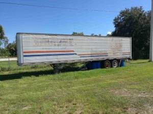 Aluminum Tractor trailer sandblast paint removal in Ocala, FL - Ocala Sandblasting